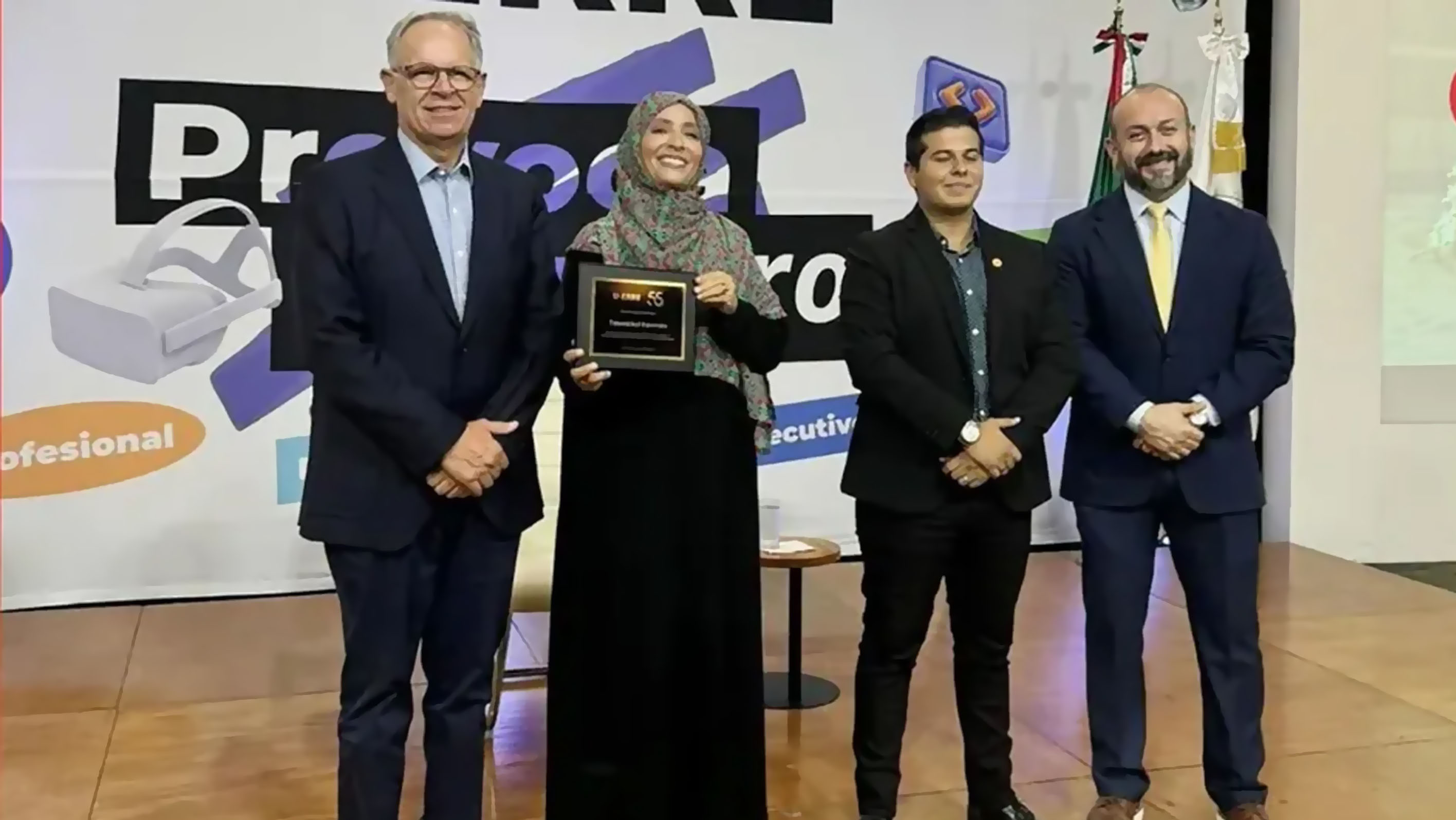 Universidad Regiomontana honors Nobel laureate Tawakkol Karman